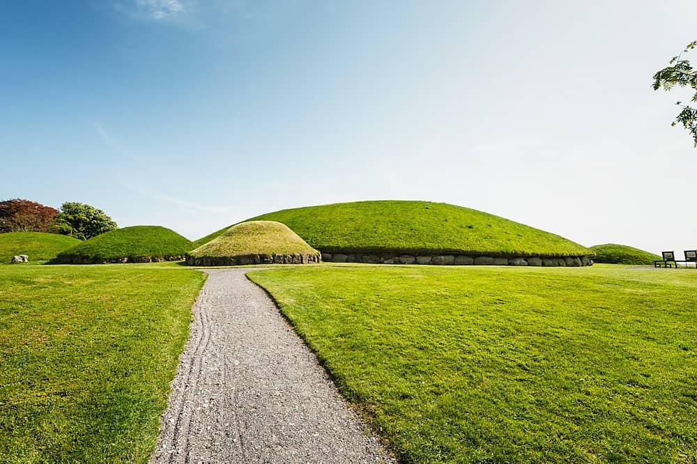 Knoth Passage Tomb