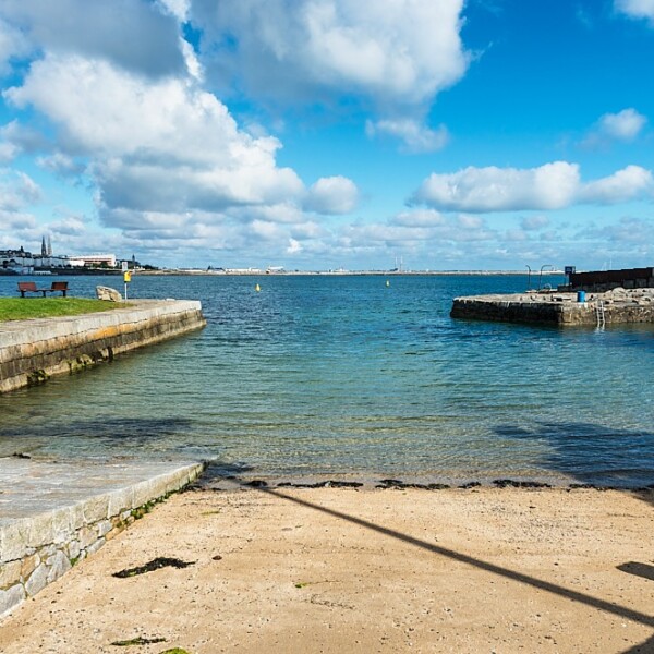 Sandycove Beach